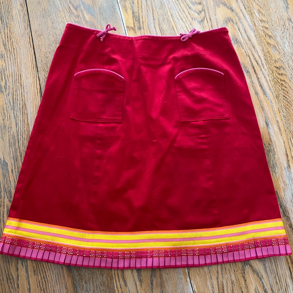 SARA JANE 97% cotton,3% stretch pleat hem skirt